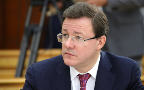 Дмитрий Азаров
