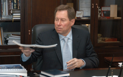 Владимир Яковлев