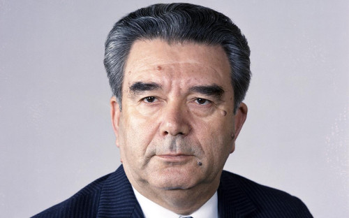 Рафик Нишанов