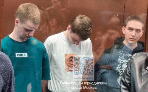 Матвей&nbsp;и Тимофей&nbsp;Мельниковы,&nbsp;Юрий&nbsp;Михеев