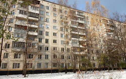 Девятиэтажный дом в Москве


