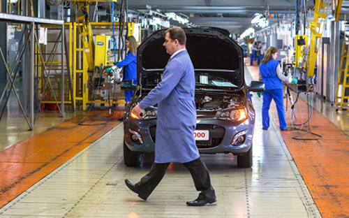 Одной из главных задач нового руководителя АвтоВАЗа станет снижение валютной доли в закупках комплектующих, считает эксперт


