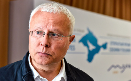 Александр Лебедев