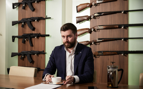 Дмитрий Тарасов