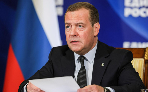 Дмитрий Медведев