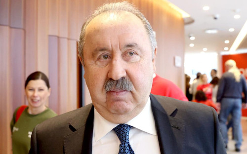Валерий Газзаев