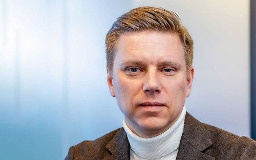 Евгений Савельев