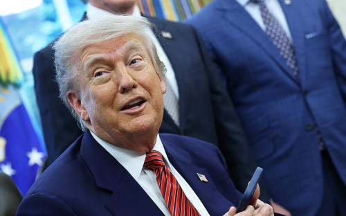 Дональд Трамп

