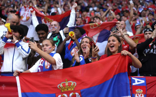 Фанаты сборной Сербии