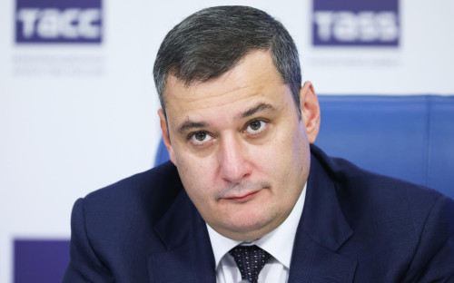 Александр Хинштейн