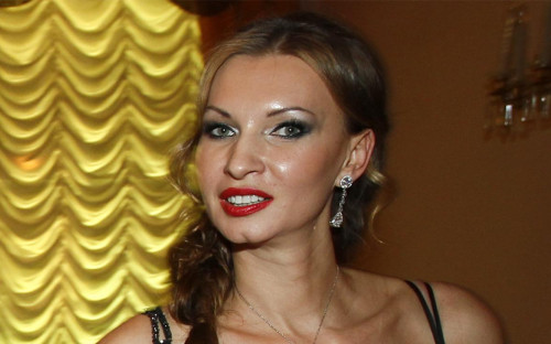 Анжелика Хан
