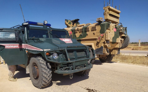 Российский военный патруль в Сирии