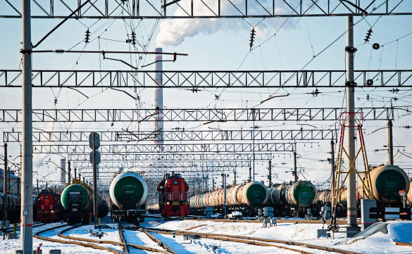 Власти проработают вопрос приоритета нефтяных грузов на железной дороге