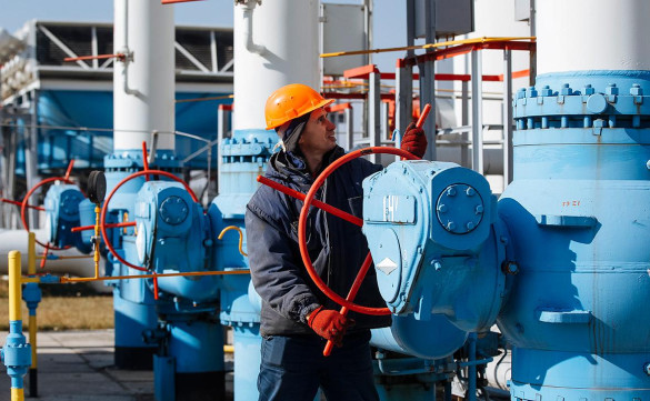 «Газпром» увеличил транзит газа через Украину