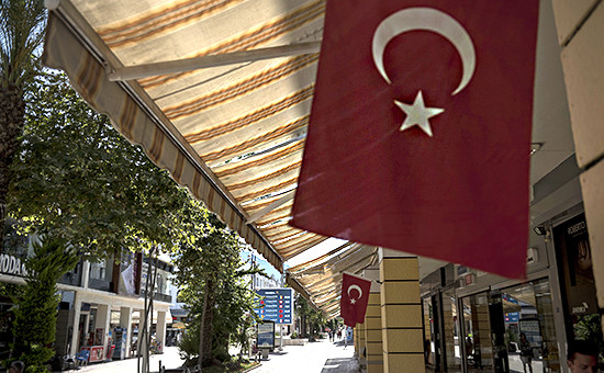 Улица курорта Кемер в Турции