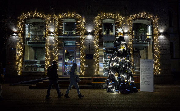 Опрос показал, сколько жителей Украины общаются дома на русском языке