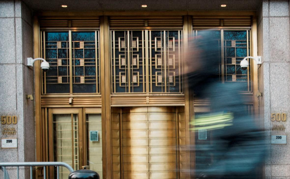 Судья обязал Мадуро явиться в суд 17 марта для проведения слушаний