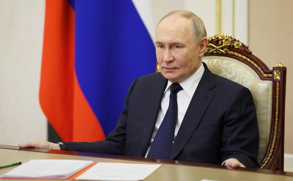 Путин запретил исполнять в России решения иностранных уголовных судов