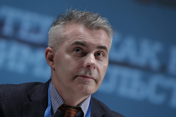 Вадим Дымов, основной владелец сети «Республика», основатель компании «Дымовское колбасное производство»
«Я хочу услышать от президента, что война кончилась, что мир на Украине, что дружба и соседство восстановлены, американцы нам больше не враги, а друзья, Евросоюз – друг, Россия – самая привлекательная страна для ведения бизнеса. Но между хотелками и реальностью…»