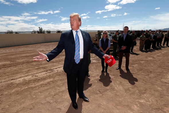 Фото: Kevin Lamarque / Reuters