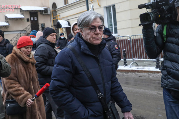 Актер Александр Збруев