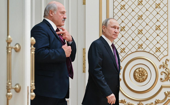 Путин поговорил с Лукашенко