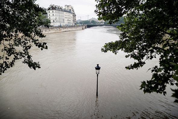Фото:Reuters/Pixstream