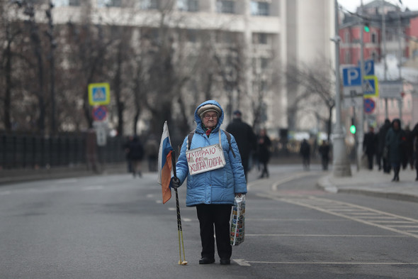 Сбор участников начался в 13:00, в 14:00 колонны выдвинулись, мероприятие завершилось около 16:00