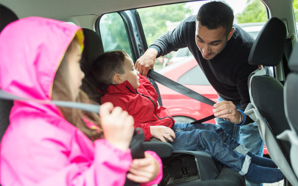 Особенности перевозки детей в автомобиле