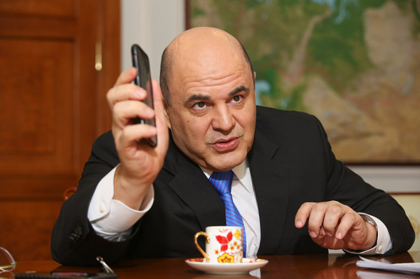 Михаил Мишустин — автор музыки к песням «Зола» и «Настоящая женщина» Григория Лепса. По словам его соавтора, писателя и поэта Александра Вулыха, сочинение музыки — хобби для Мишустина, который предпочитает не афишировать это увлечение