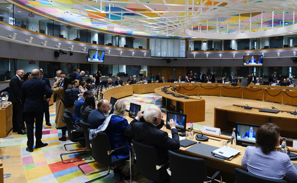 Совет ЕС продлил санкции против России на полгода