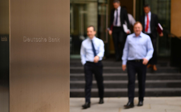 Deutsche Bank отключил счета крупных российских банков