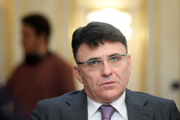 «Представляете, идут боевые действия и вы говорите: «А вы когда атаку начнете?» Ну, в ближайшее время. Когда нападу — не скажу» (отвечая на вопрос, когда Роскомнадзор приступит к блокировке Telegram).