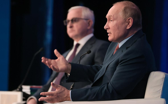 Шохин рассказал о призыве Путина к маркетплейсам и банкам на фоне спора