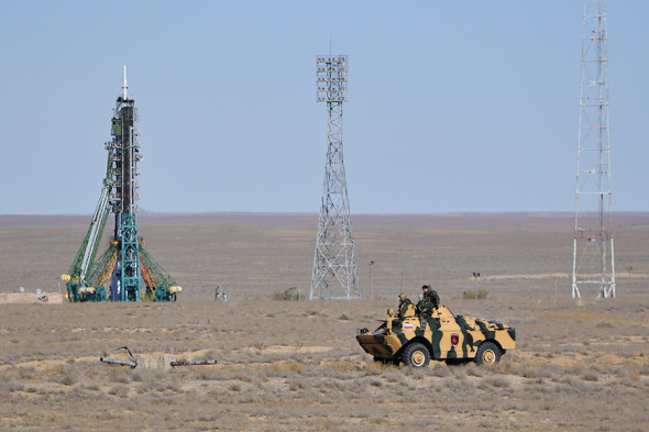 Ракета-носитель с пилотируемым кораблем «Союз МС-10» стартовала с космодрома Байконур в Казахстане в 11:40 мск