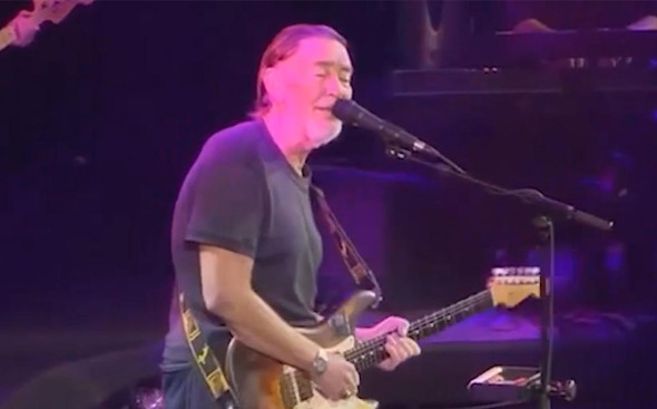 Road to Hell и And You My Love. Какими песнями прославился Крис Ри