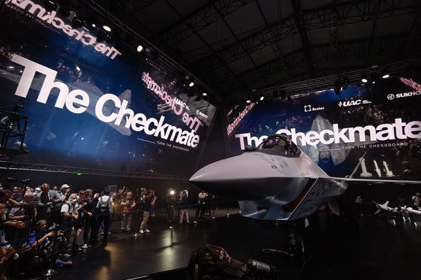 Новый истребитель пятого поколения Су-75 Checkmate. Фотогалерея