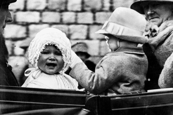 70 лет на британском троне: биография Елизаветы II