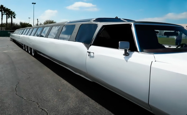 Самый длинный автомобиль в мире: длина и фото