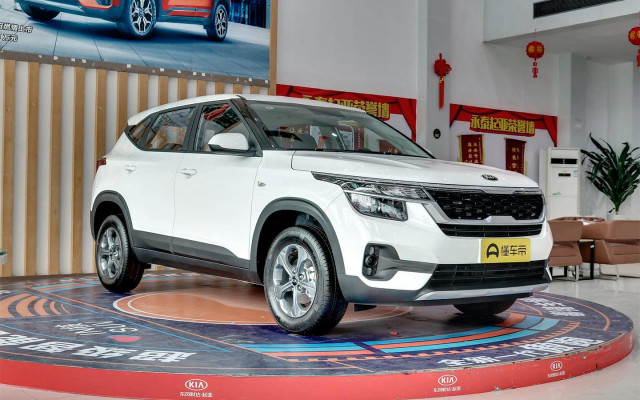 Дилеры назвали самые дешевые автомобили из параллельного импорта. Список