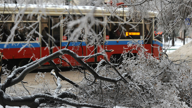 15 лет назад Москву накрыл аномальный ледяной дождь. Как это было