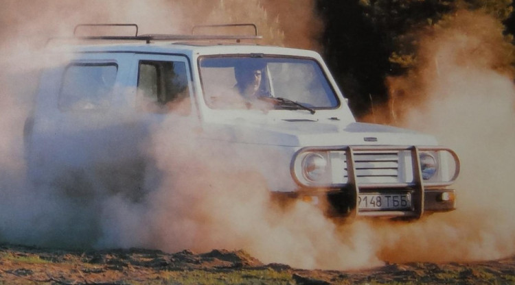 Aquila - не первый автомобиль с «вечным» композитным кузовом. В начале 1990-х в России пытались наладить сборку внедорожников Ranger, но неудачно. Почему? 