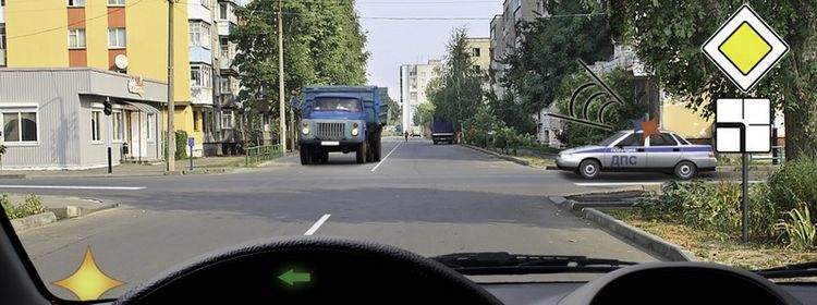 Билет № 35. Вопрос № 15. Кому Вы обязаны уступить дорогу при повороте налево?