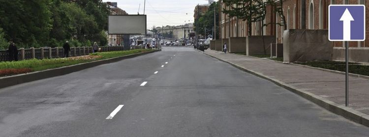 Билет № 32. Вопрос № 9. Разрешено ли выполнить разворот на участке дороги, обозначенном этим знаком?