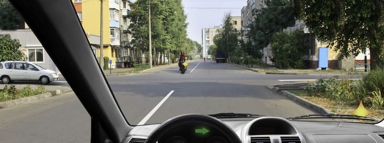 Билет № 19. Вопрос № 14. Как Вам следует поступить при повороте направо?