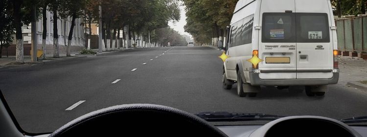 Билет № 18. Вопрос № 16. Обязаны ли Вы уступить дорогу маршрутному транспортному средству, отъезжающему от тротуара, где нет обозначенного места остановки?