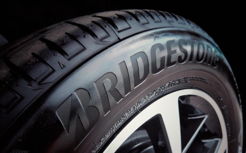 Японский производитель шин Bridgestone объявил об уходе из России