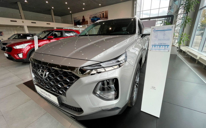 Налог на роскошь, финалисты «Авто года» и другое. Автоновости дня