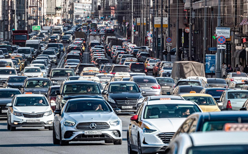 Эксперты назвали самые популярные автомобили в Москве и Санкт-Петербурге