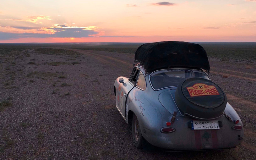 Кругосветки на Porsche: 5 историй о безумных путешествиях